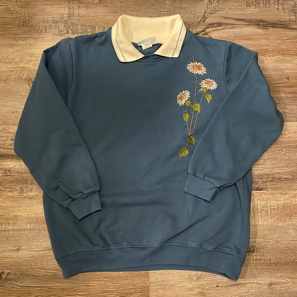 🌼 Vintage Blair Embroidered Floral Collared Sweatshirt | Grandmacore Cottagecore